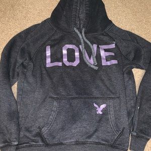 Gray purple sweatshirt